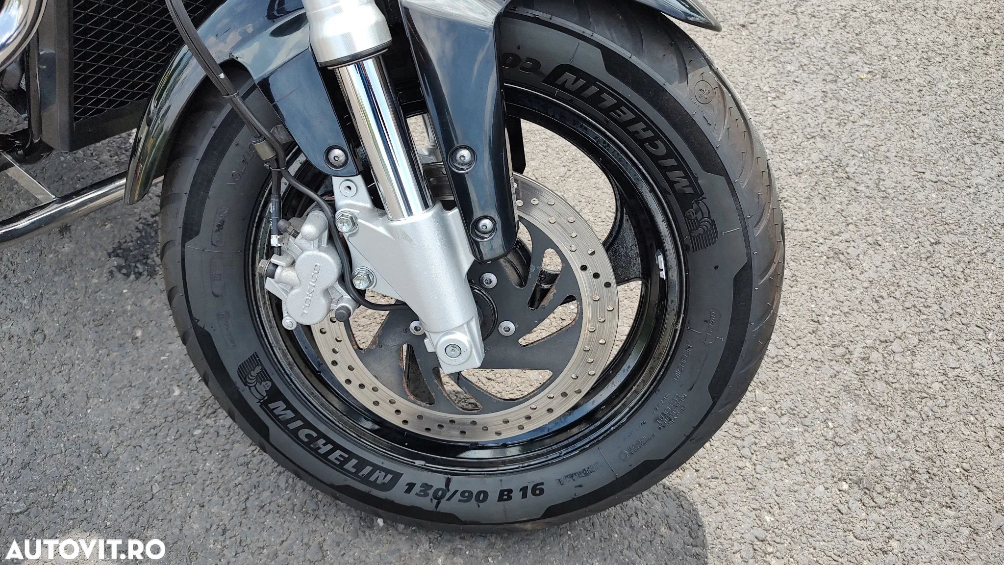 Suzuki Intruder M800 - 5