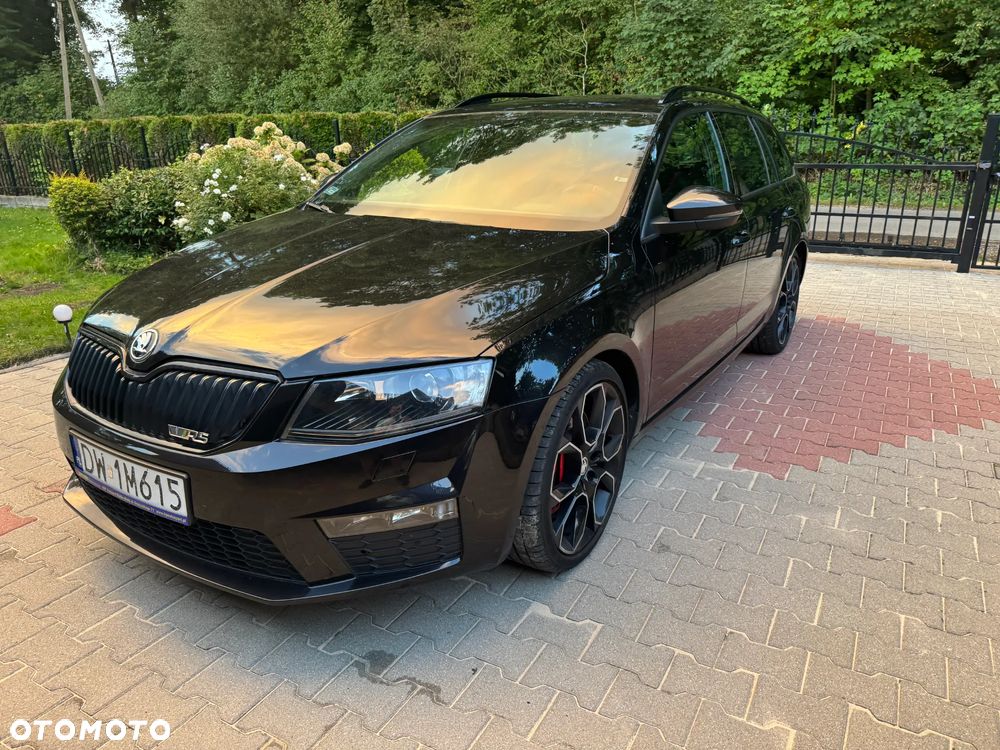 Skoda Octavia 2.0 TSI RS DSG - 1