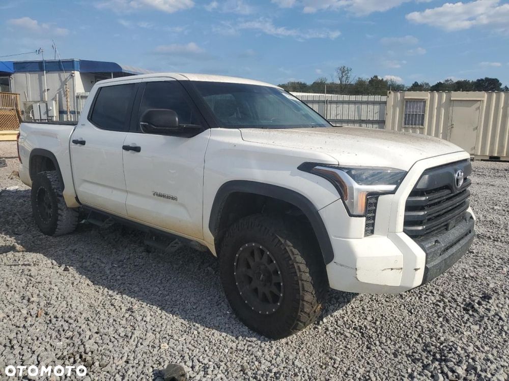 Toyota Tundra - 5