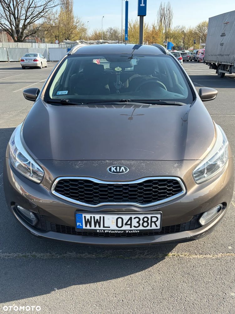 Kia Ceed - 6
