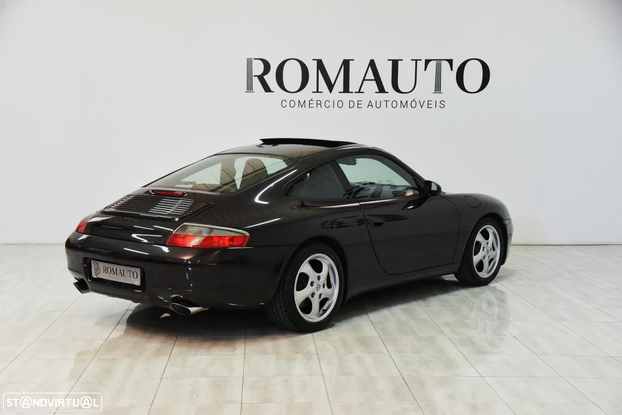 Porsche 911 (996) Carrera Coupé - 6
