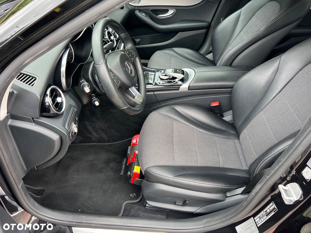 Mercedes-Benz Klasa C 250 7G-TRONIC - 26