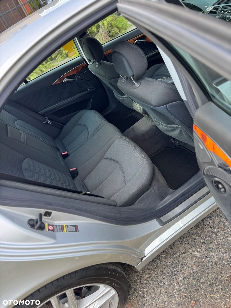 Mercedes-Benz Klasa E 200 Kompressor Automatik Elegance - 11
