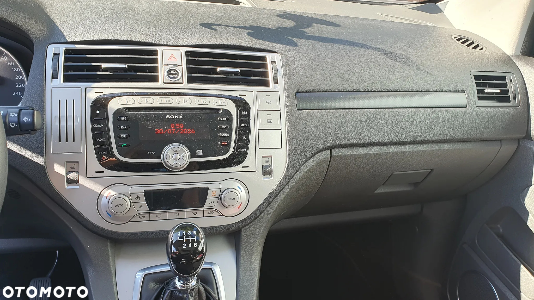 Ford Kuga 2.0 TDCi Titanium - 7