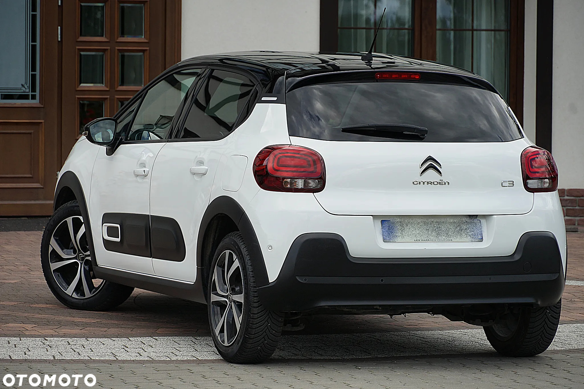 Citroën C3 BlueHDi 100 S&S SHINE PACK - 18