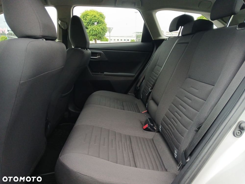 Toyota Auris Hybrid 135 Premium - 16