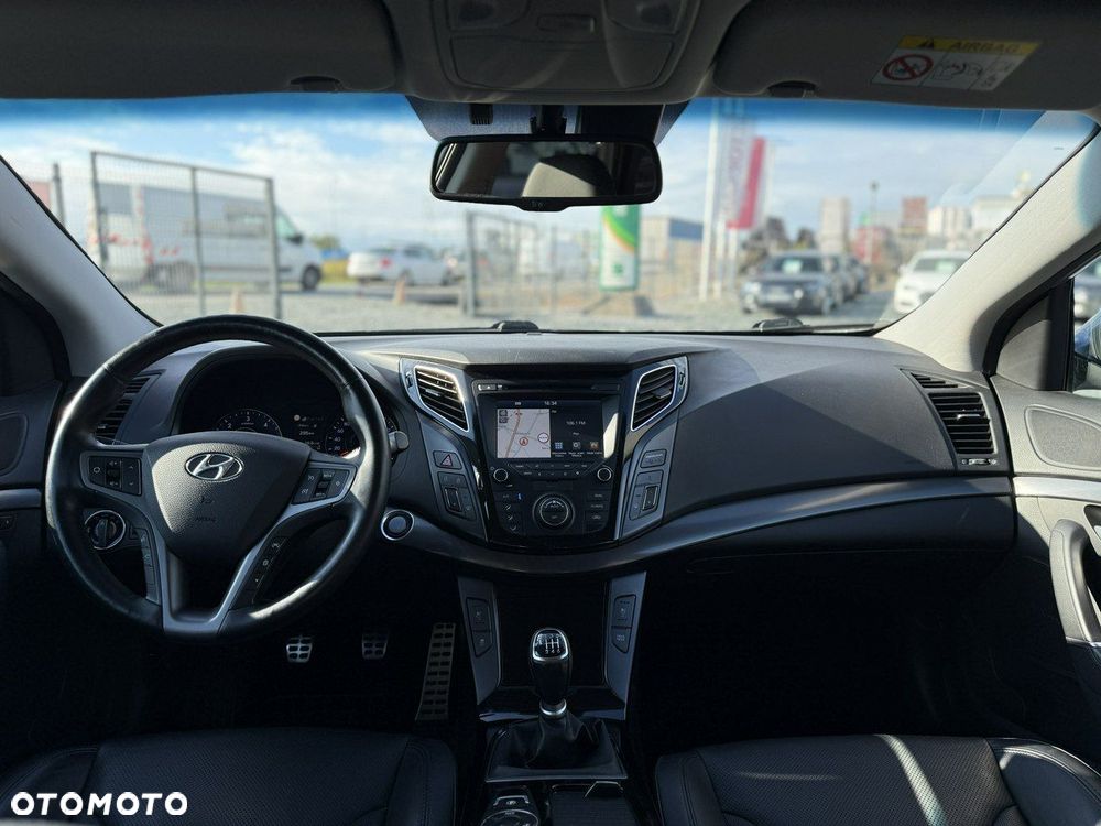 Hyundai i40 Kombi 1.7 CRDi Premium - 13