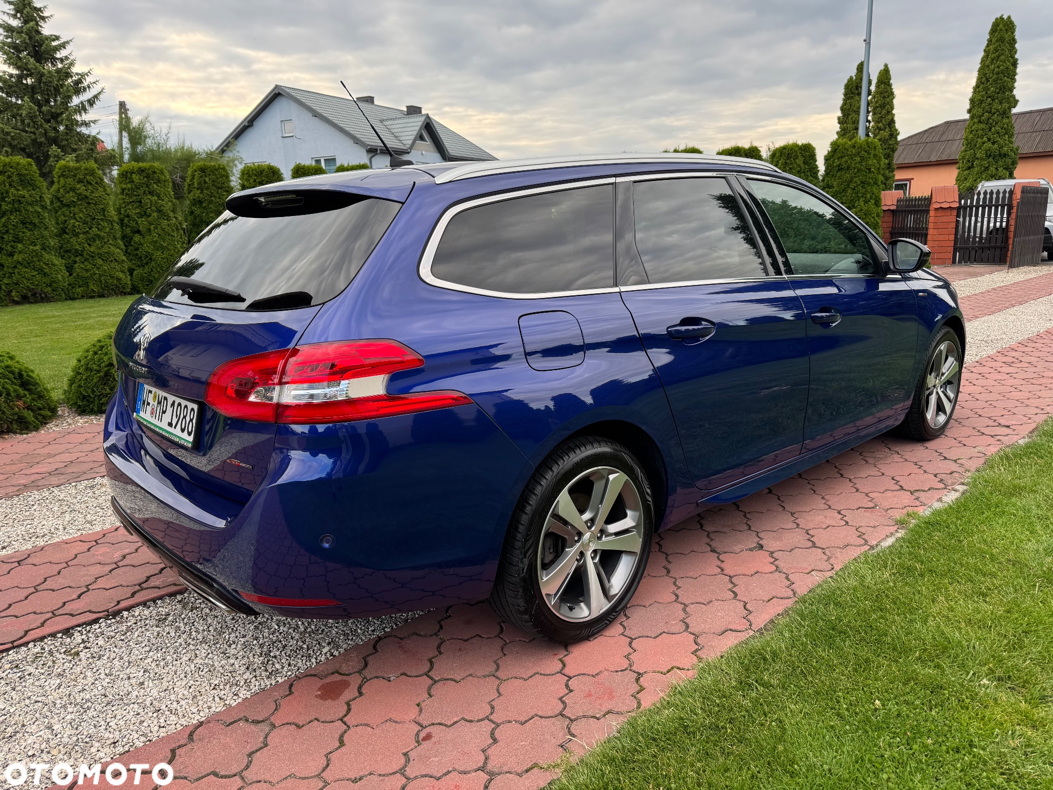 Peugeot 308 BlueHDi FAP 130 EAT8 Stop & Start GT - 6