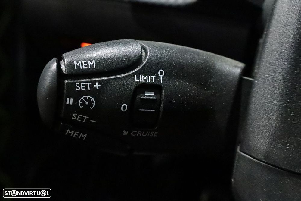 Peugeot 208 1.2 PureTech GT - 18
