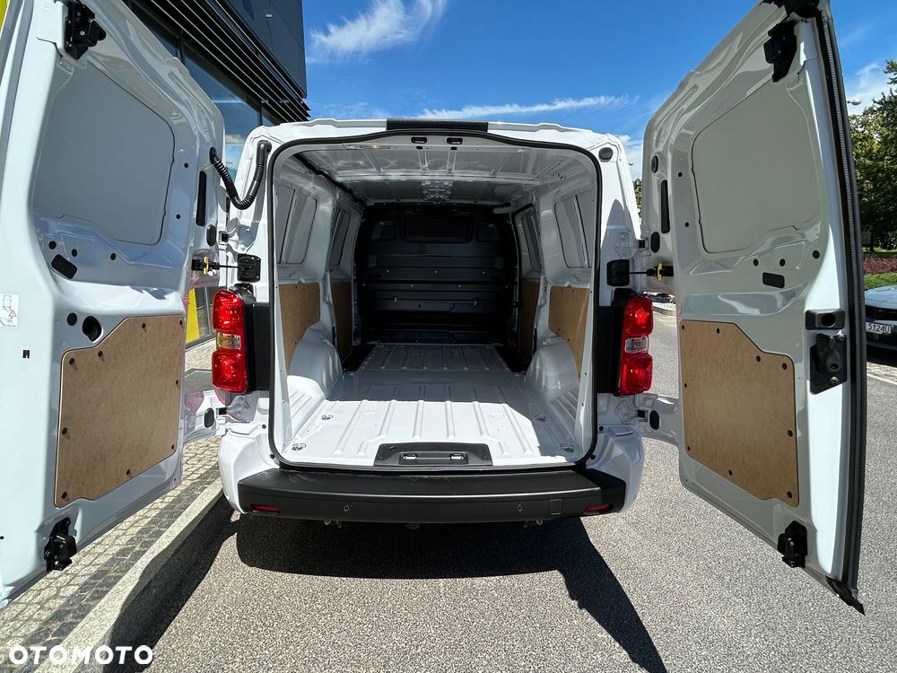 Opel Vivaro - 11