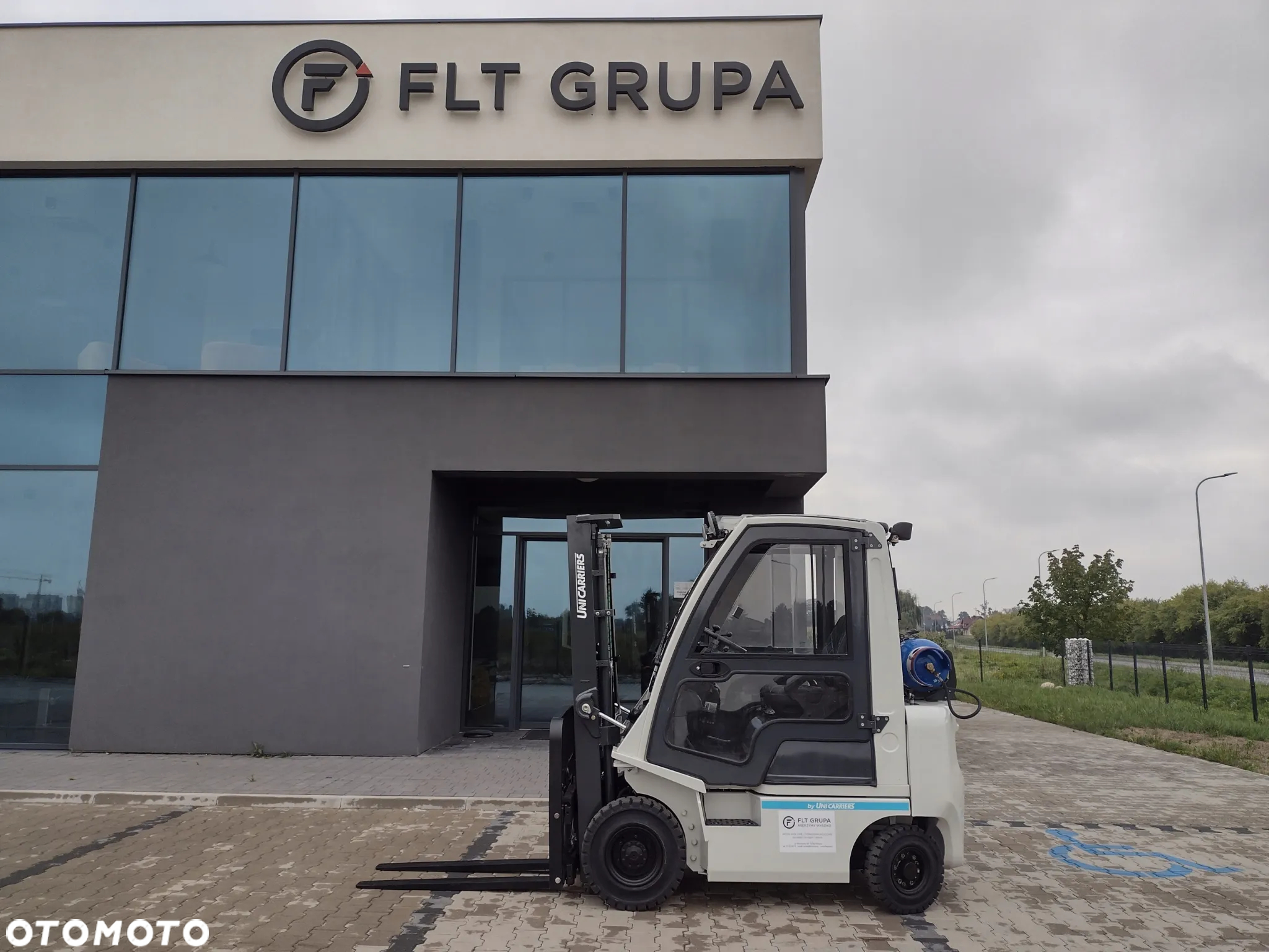 UniCarriers - 2