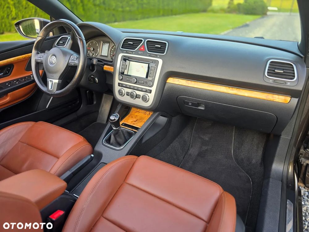 Volkswagen Eos - 15
