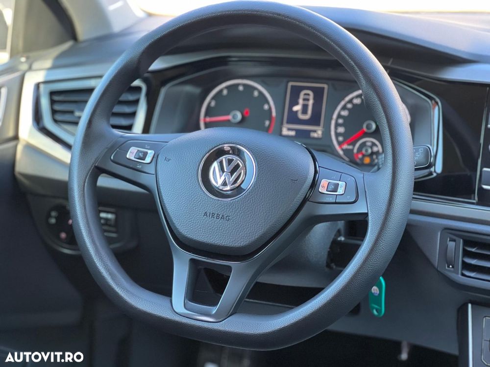 Volkswagen Polo - 27