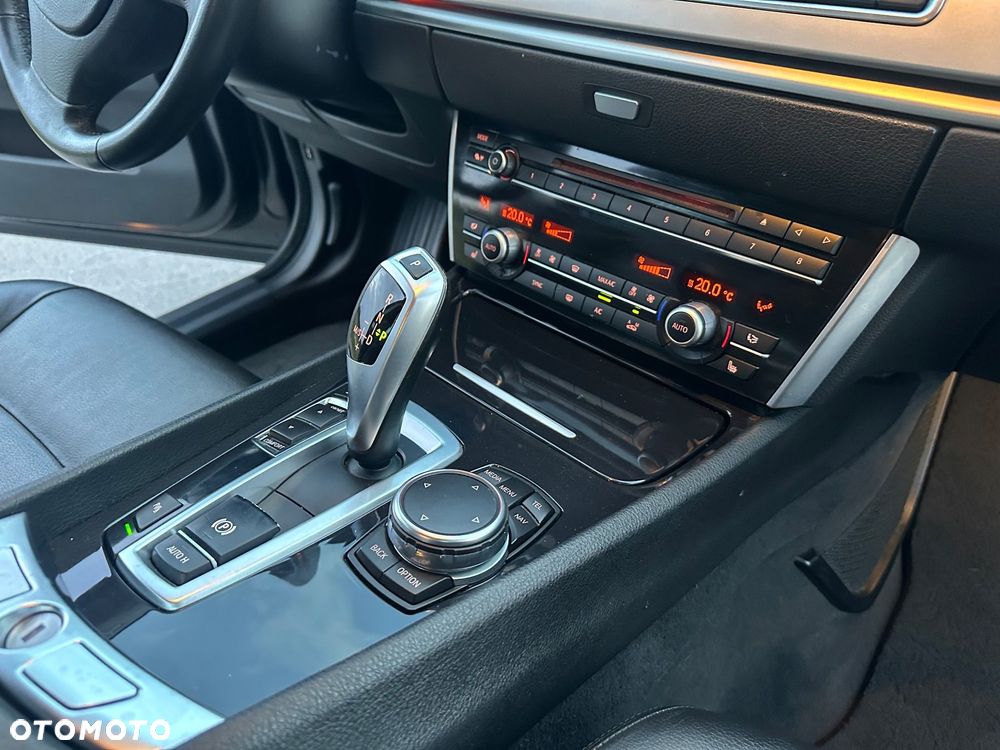 BMW 5GT 520d - 8