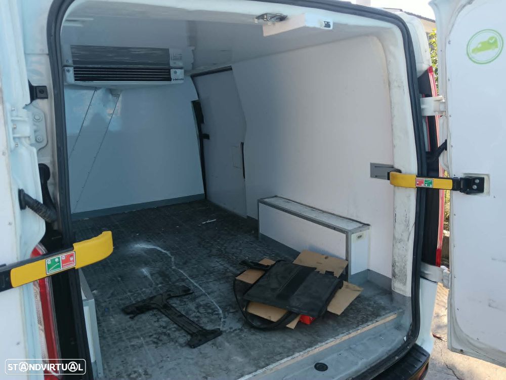 Ford Transit Custom 2.0 Tdci FRIGORIFICA LONGA - 6