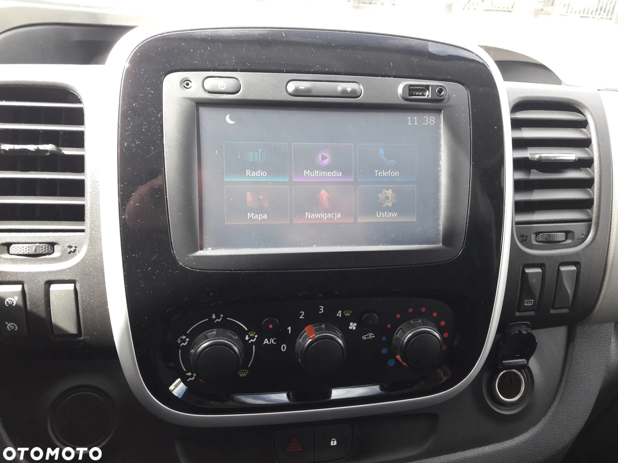 Renault TRAFIC - 21