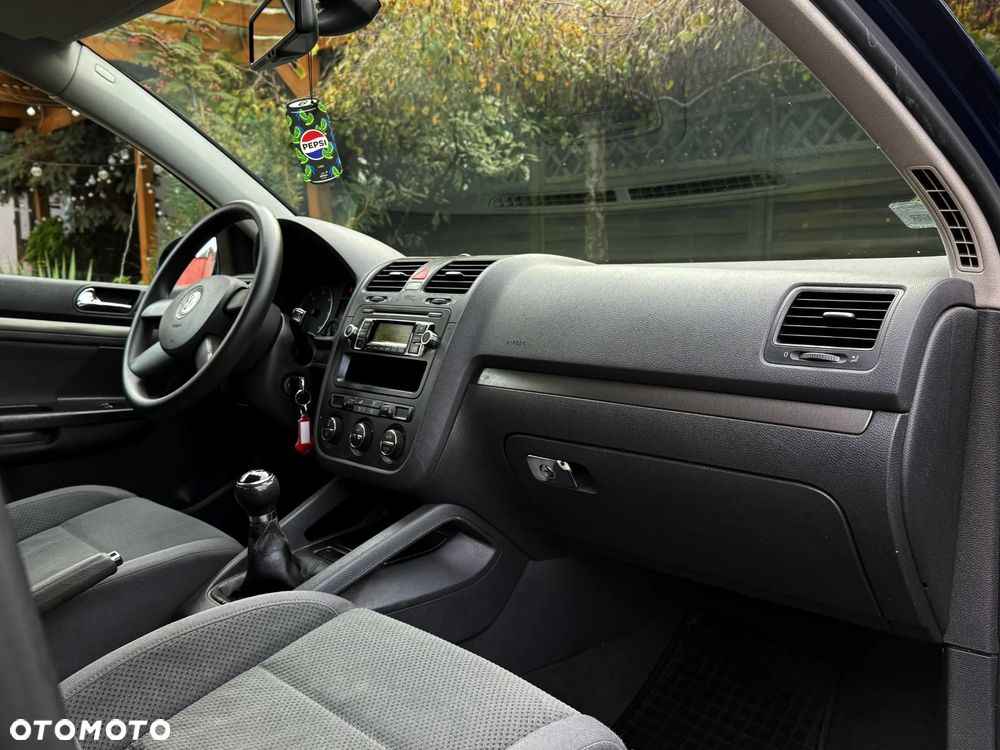 Volkswagen Golf V 1.9 TDI Comfortline - 22