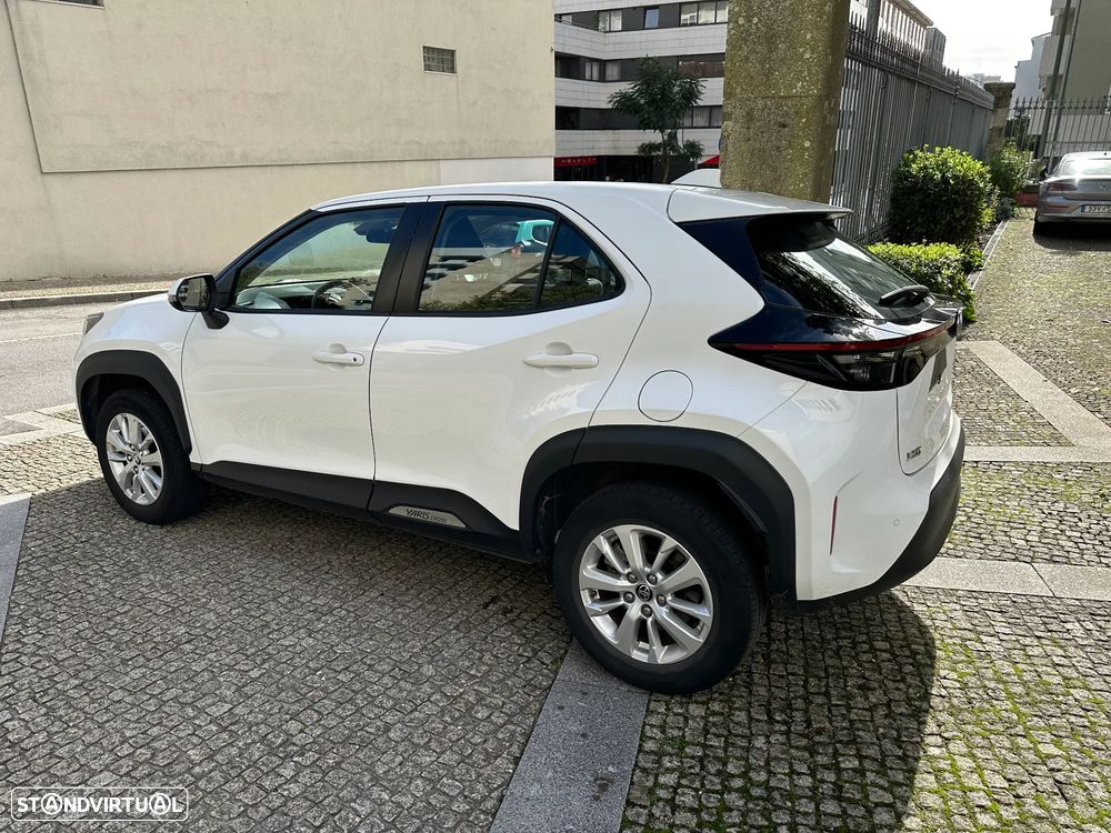 Toyota Yaris Cross 1.5 HDF Luxury - 3