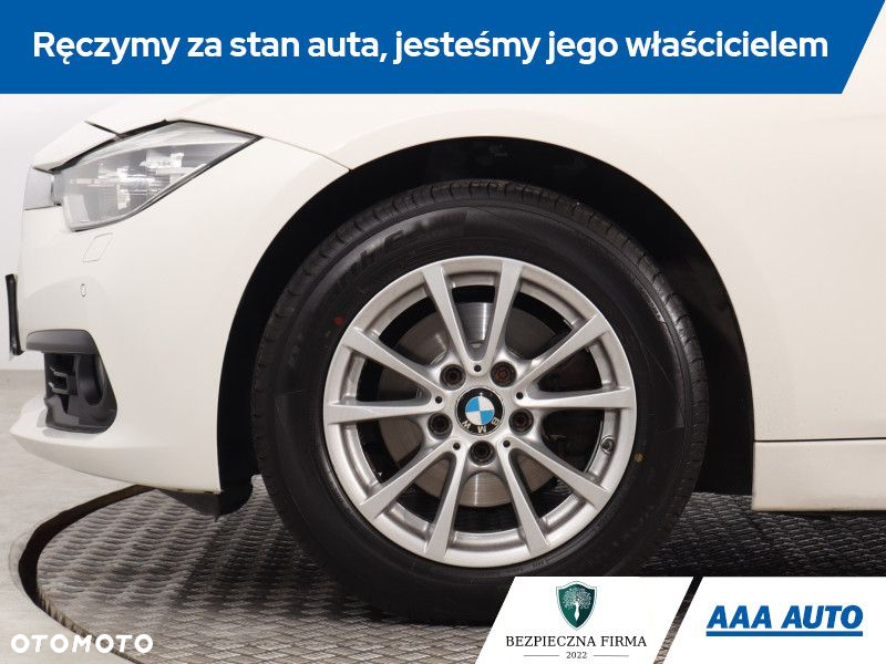 BMW Seria 3 - 16