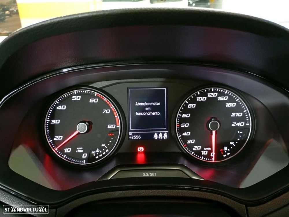 SEAT Arona 1.0 TSI FR - 8