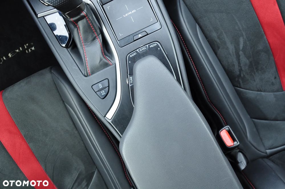 Lexus UX 200 GPF F Sport Design+ 2WD - 21