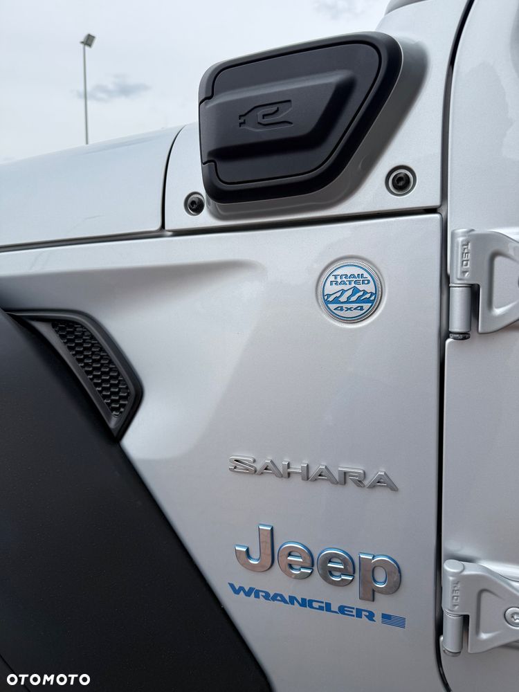 Jeep Wrangler 2.0 4xe Plug-In Hybrid Hardtop Sahara - 9