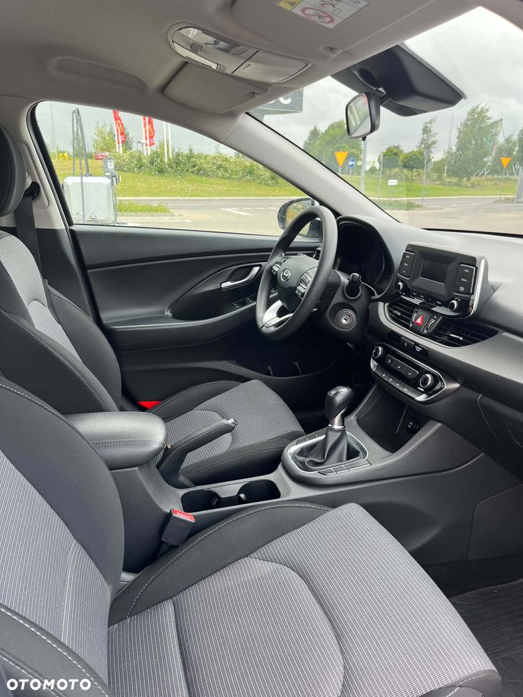 Hyundai i30 1.5 DPI Comfort - 12