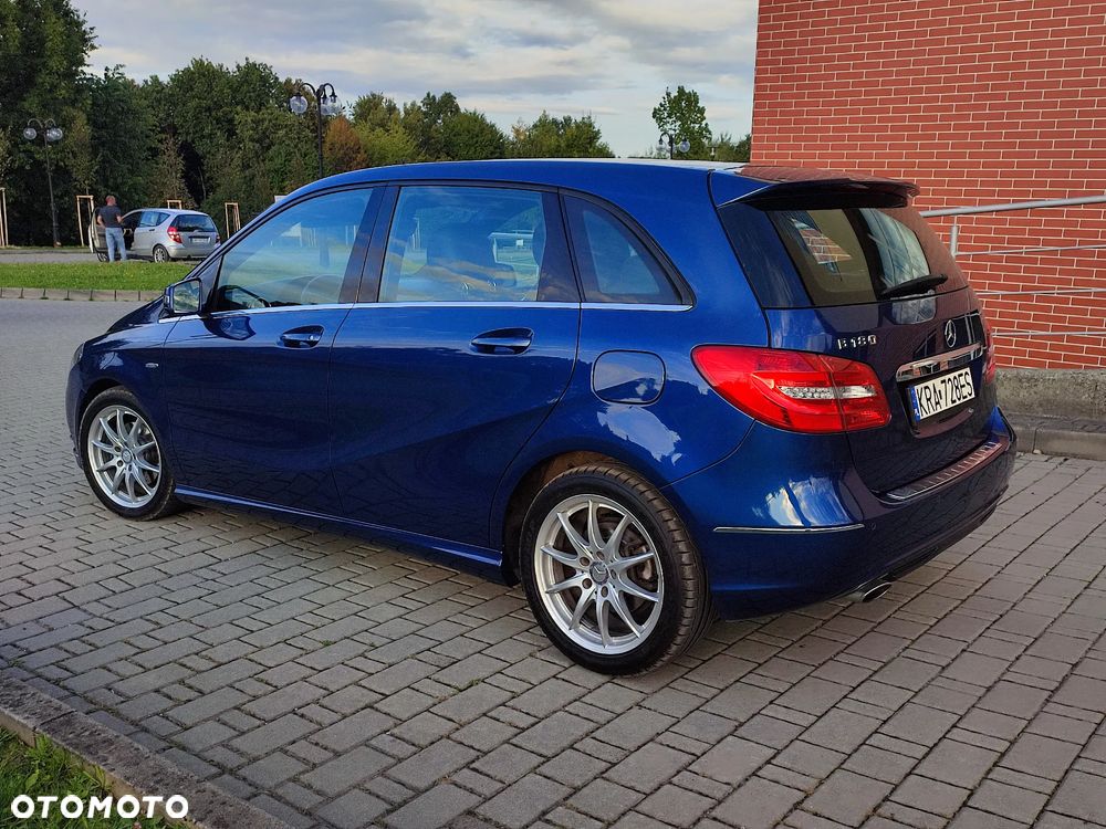 Mercedes-Benz Klasa B 180 BlueEFFICIENCY Edition - 3