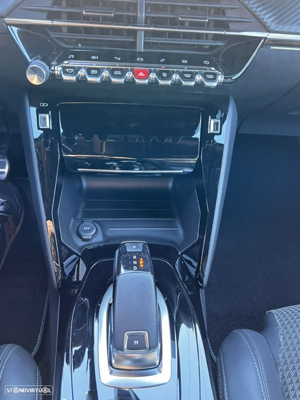 Peugeot 2008 1.5 BlueHDi GT Line EAT8 - 20