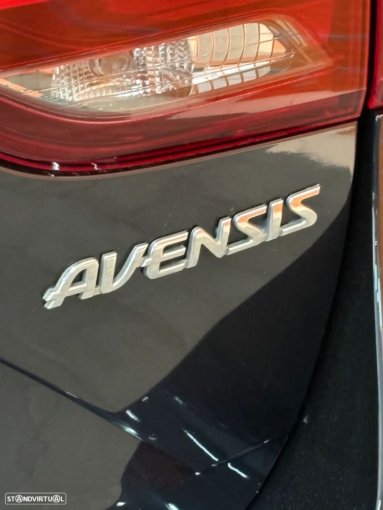 Toyota Avensis Touring Sports 1.6 D-4D Luxury+GPS - 8