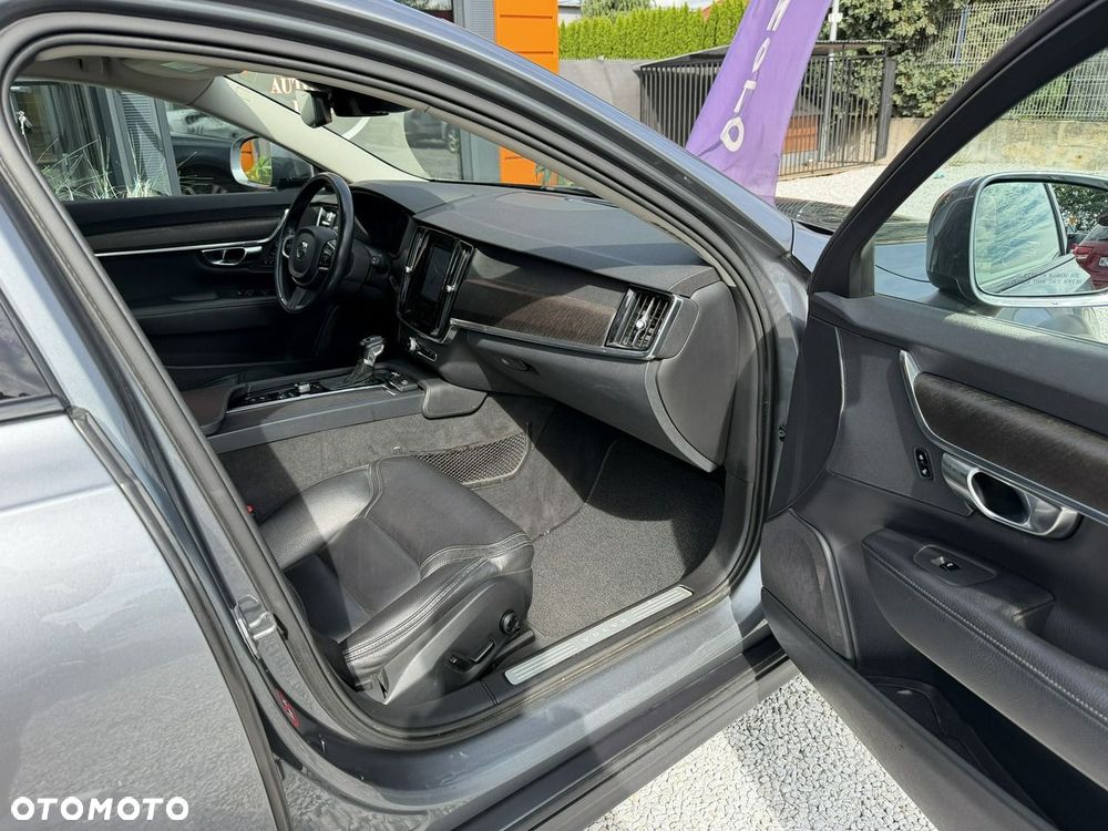 Volvo V90 Cross Country T5 AWD Pro - 22