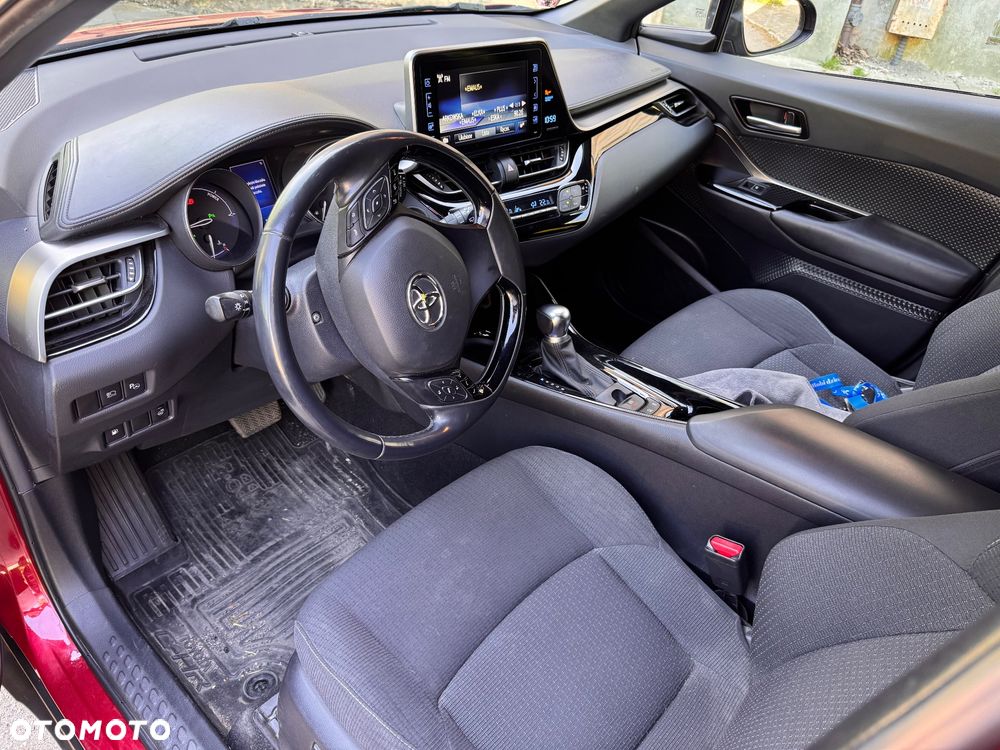 Toyota C-HR - 22