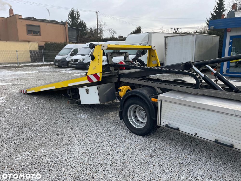 Iveco Daily 70C18 Pomoc drogowa Laweta 2017r - 12