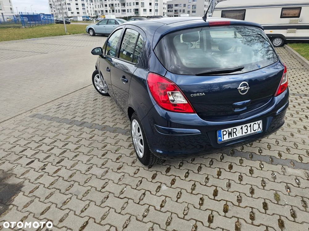 Opel Corsa 1.4 16V Cosmo - 6