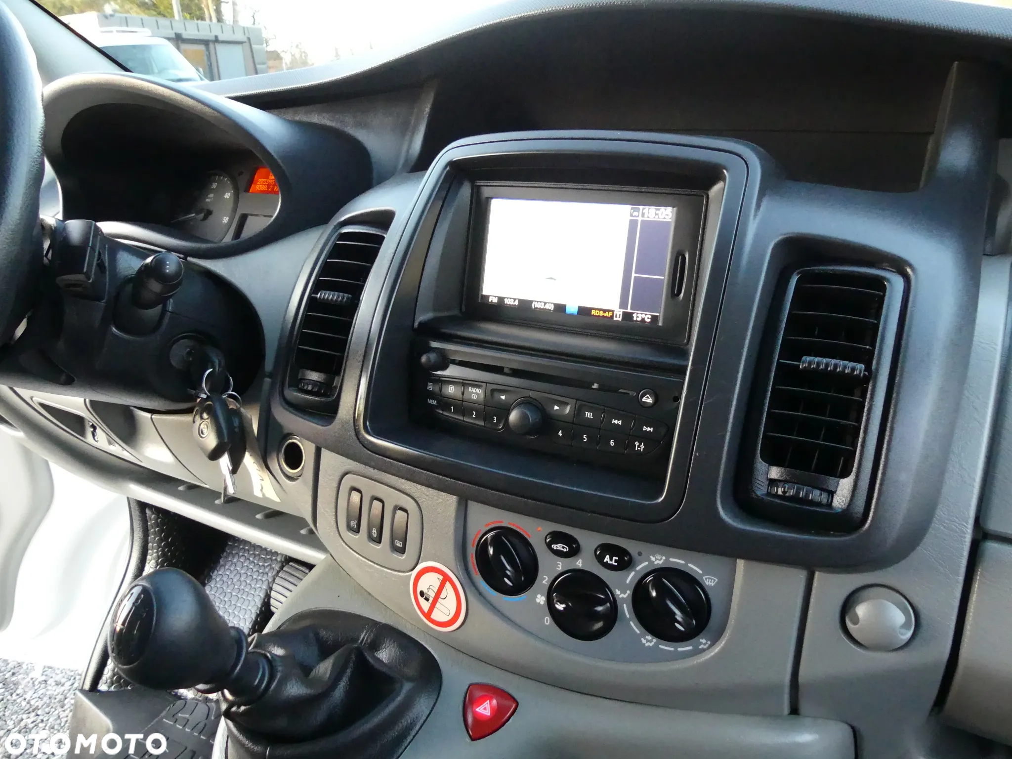 Opel VIVARO 2.0CDTI*115KM*2013r. - 17