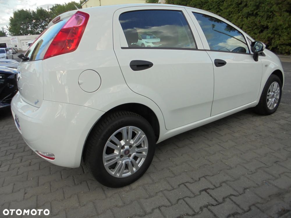 Fiat Punto 1.2 Fresh - 30