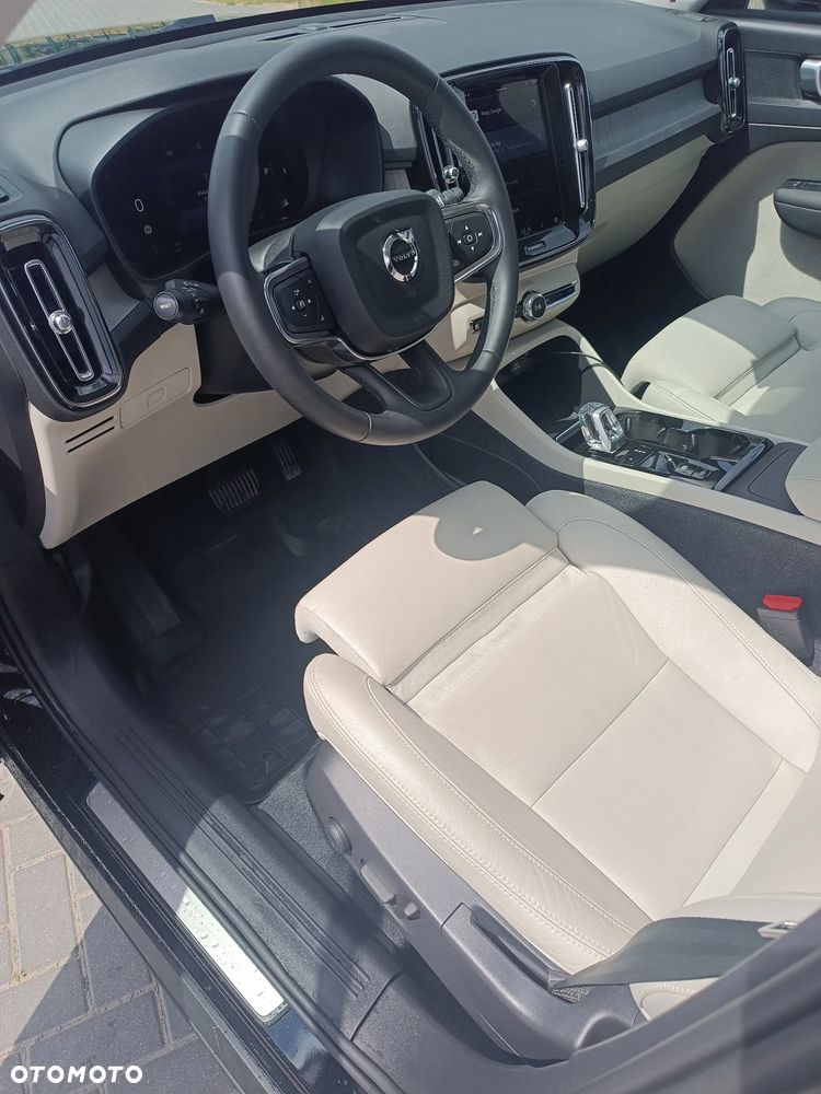 Volvo XC 40 - 8