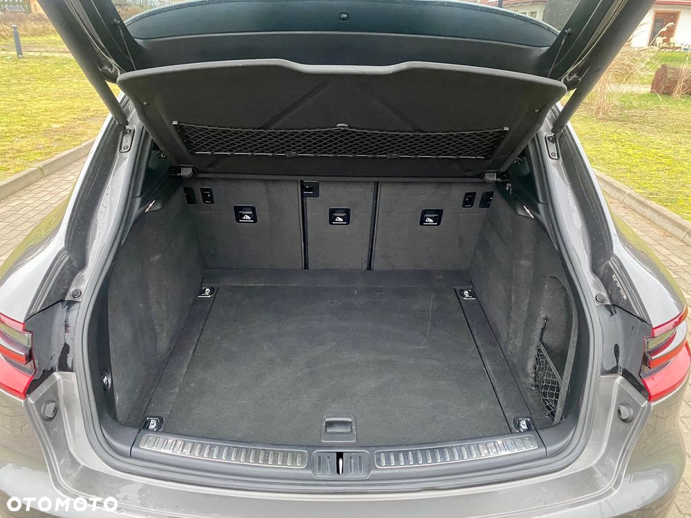 Porsche Macan Standard - 17