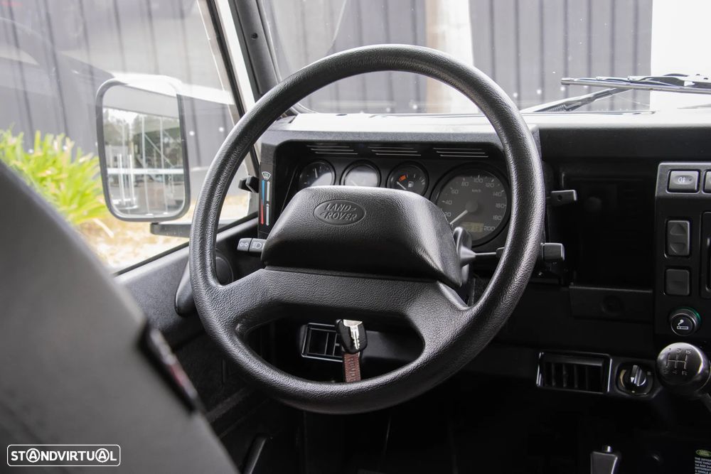 Land Rover Defender 110 2.5 Td5 E - 29