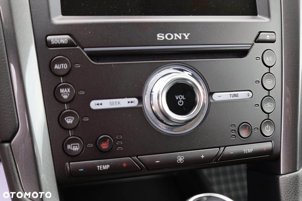 Ford Mondeo 2.0 EcoBlue Titanium - 26