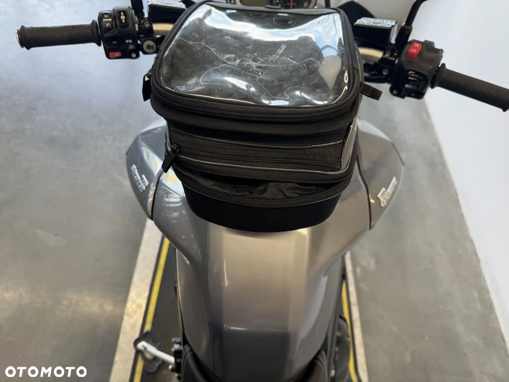 Triumph Tiger - 28