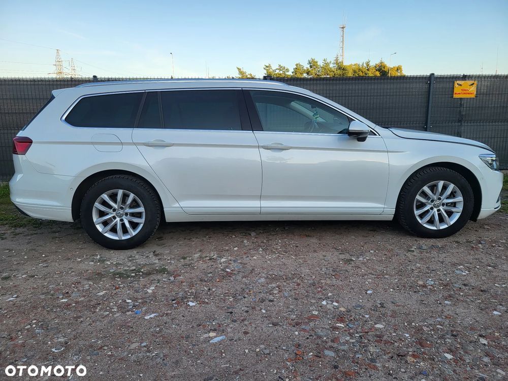 Volkswagen Passat 2.0 TDI SCR DSG Business - 5