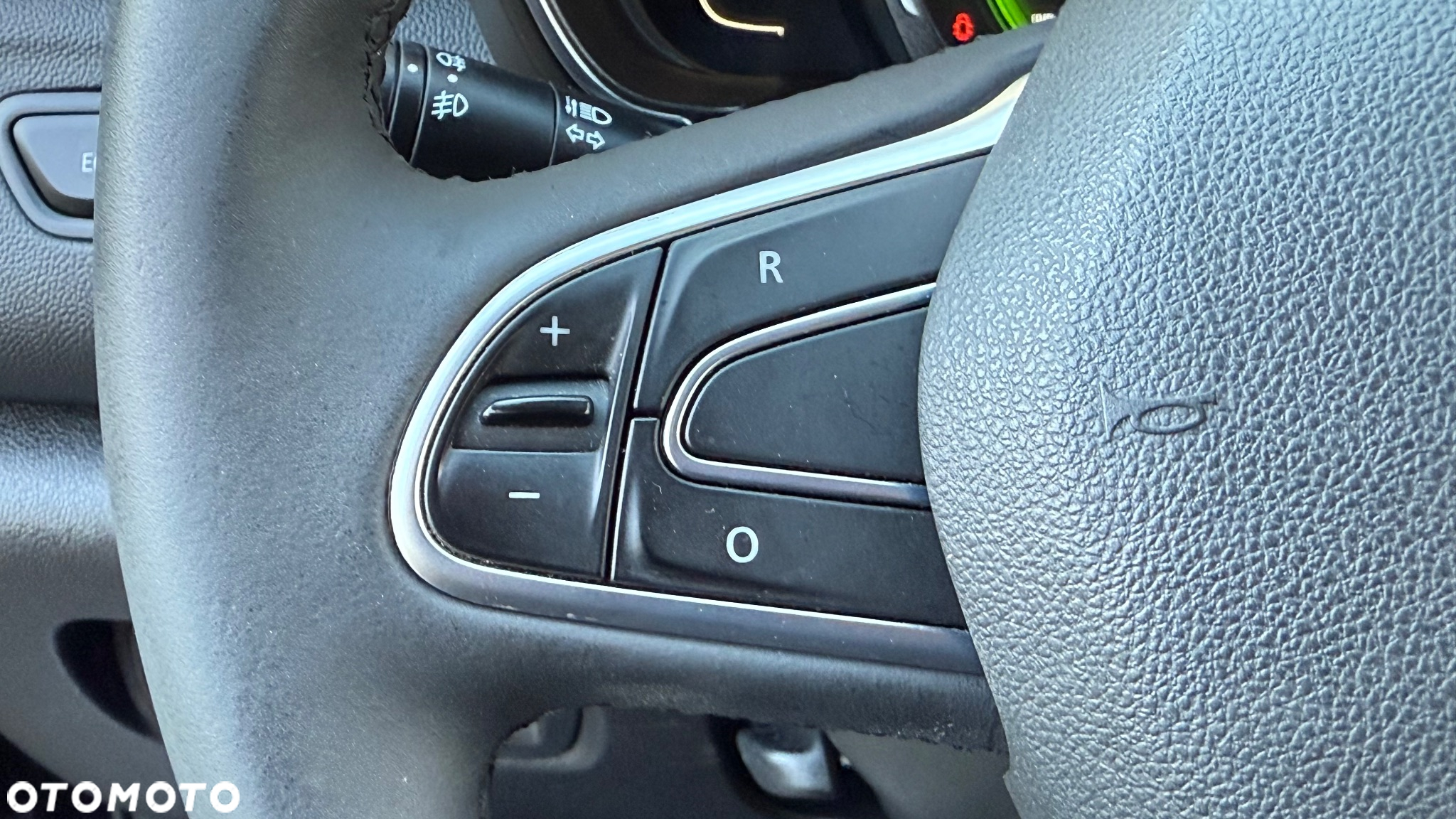 Renault Kadjar 1.6 dCi Energy Bose X-Tronic - 9