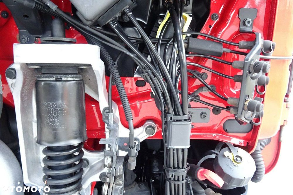 Scania P250 Euro 6 sypialna, firanka 18pal, winda, sprowadzony - 40