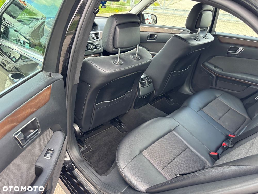 Mercedes-Benz Klasa E 220 CDI 7G-TRONIC Avantgarde - 16