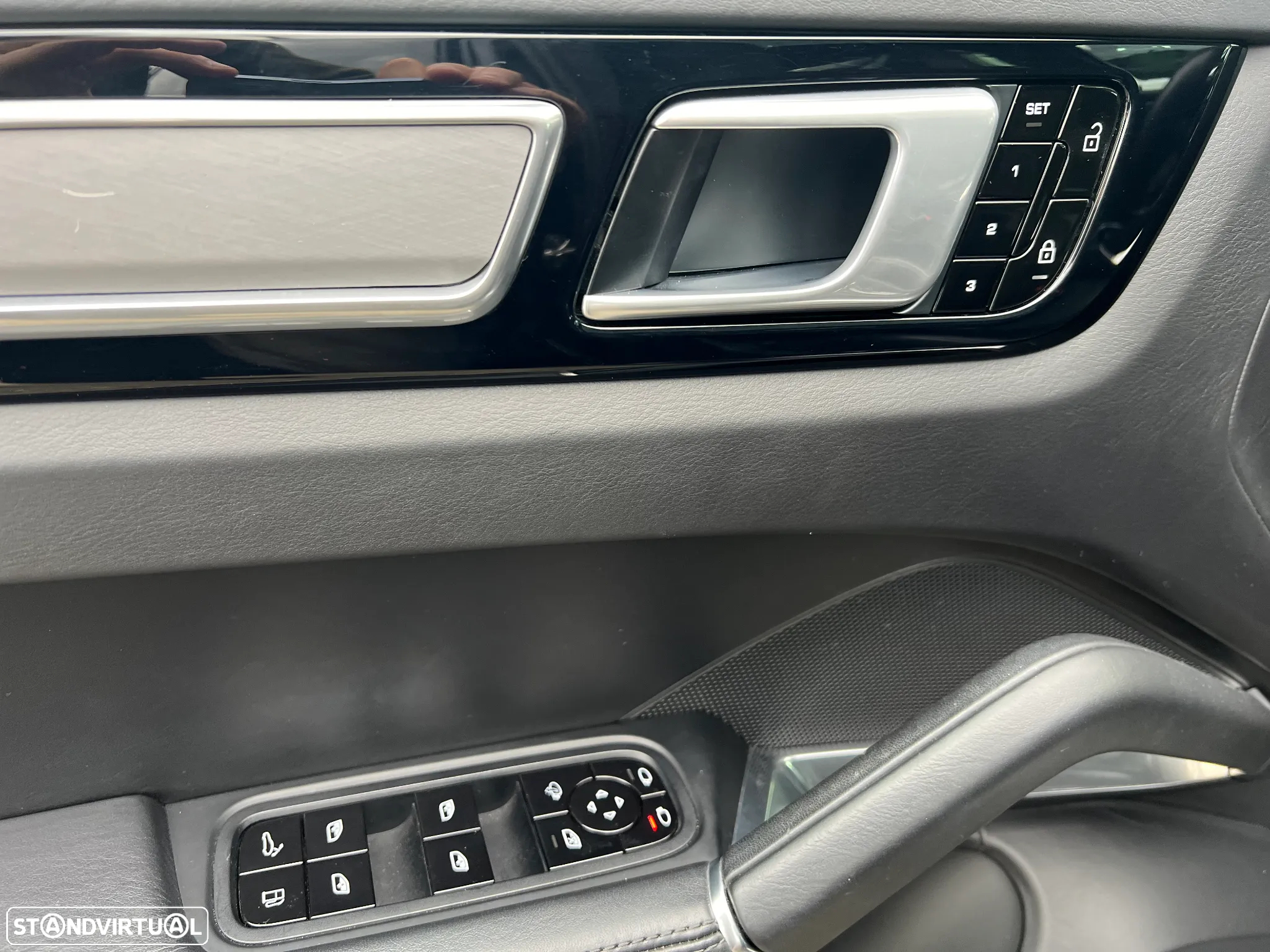 Porsche Cayenne Coupé Turbo S E-Hybrid - 30