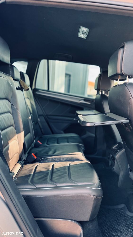 Volkswagen Tiguan - 9