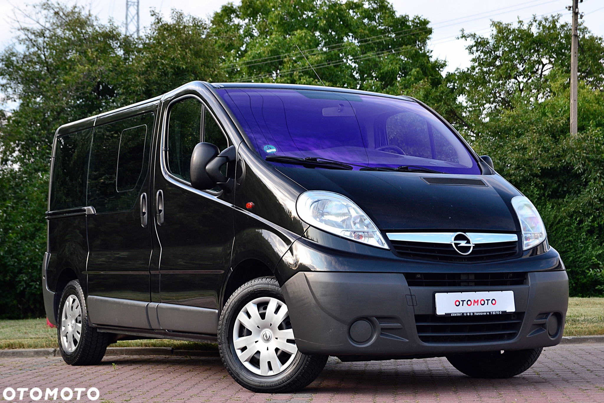 Opel Vivaro - 2