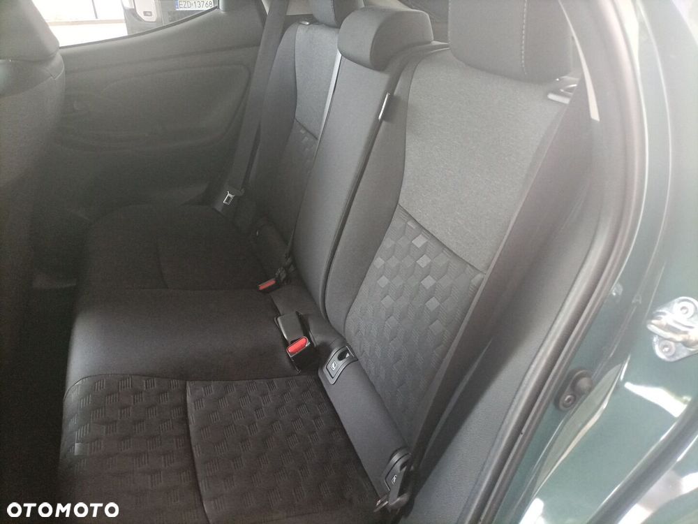 Toyota Yaris Hybrid 1.5 Style - 12