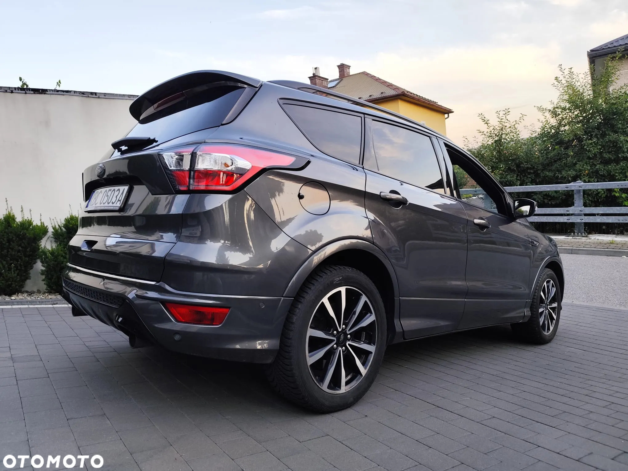 Ford Kuga 1.5 EcoBoost 4x4 ST-Line - 6